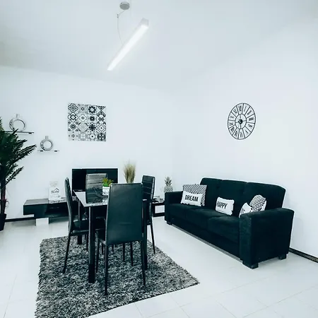 Flor Do Mar Apartment *